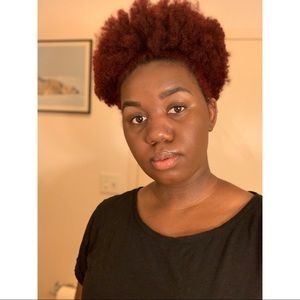 Meet your Posher, Alexandra